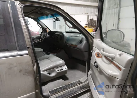 2002 Lincoln Navigator from USA, damaged, VIN 5LMFU28R02LJ09355